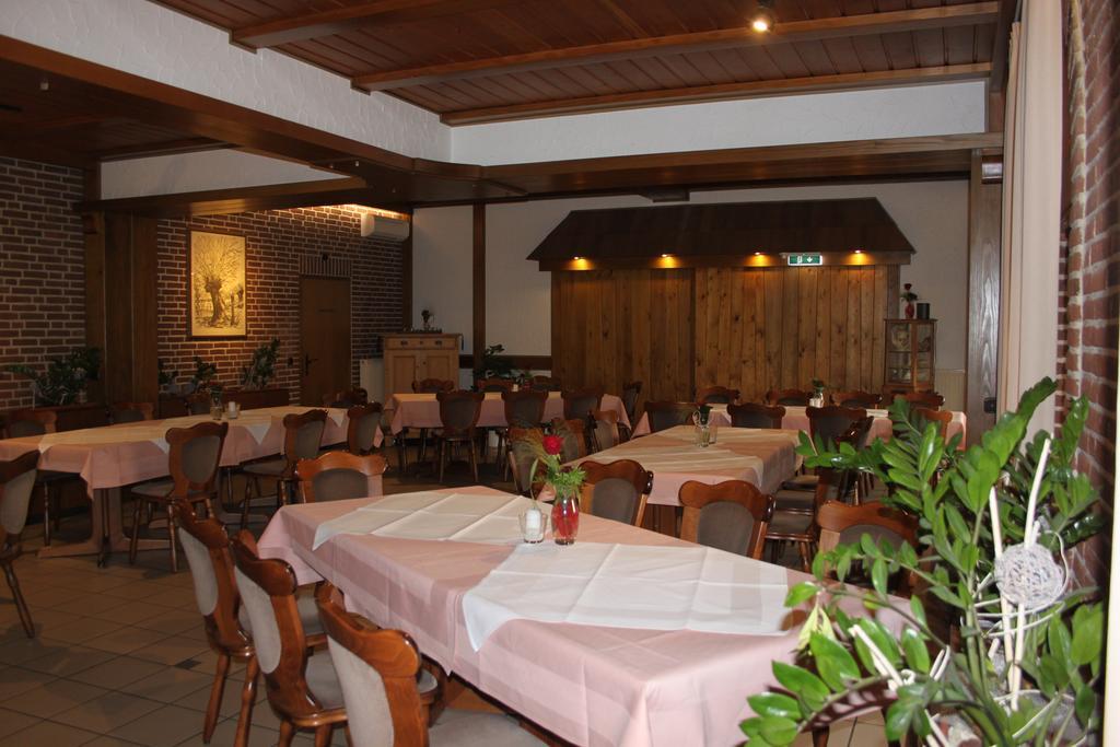 Gasthof Tepferdt Rees Extérieur photo