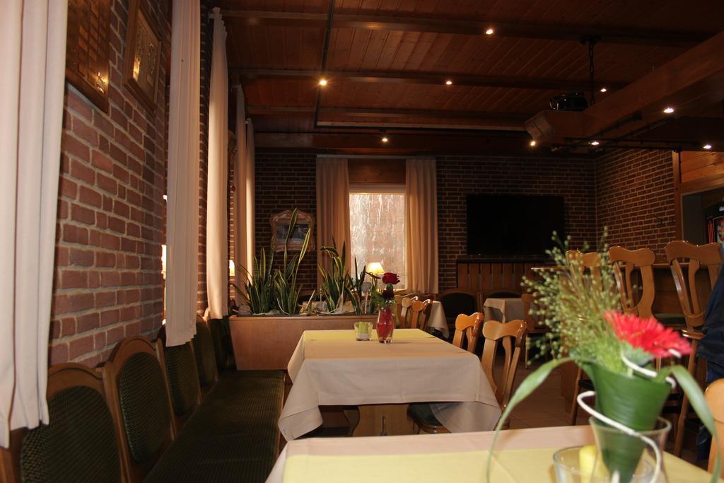 Gasthof Tepferdt Rees Extérieur photo